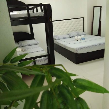 N&J Lopez Lodging House Pasay Room photo